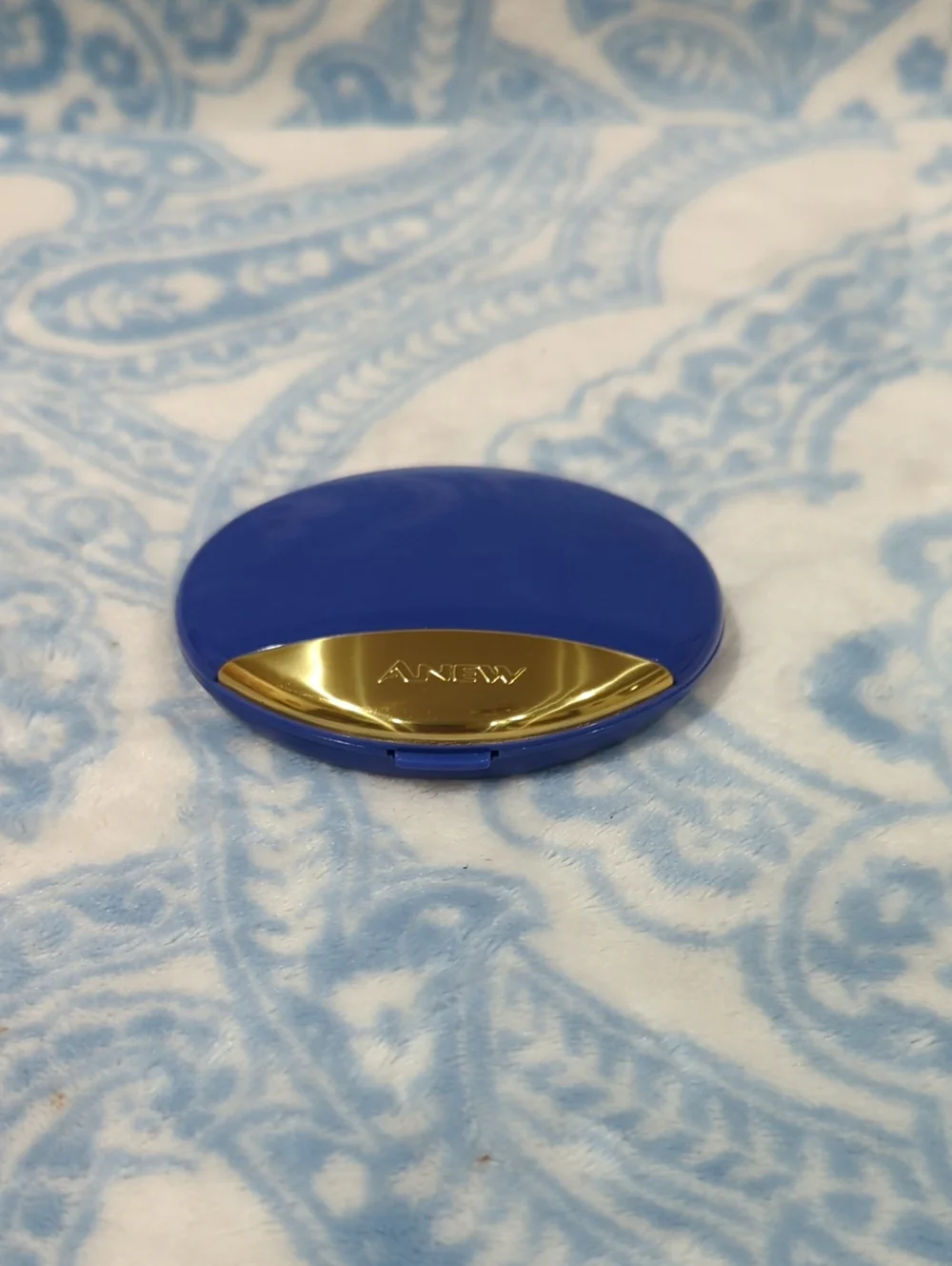 Pressed Face Powder Compact Complete With Sponge & Mirror